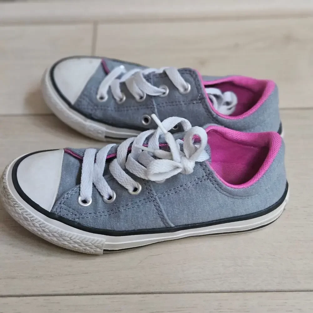 Converse All Star Chuck Taylor Low Top Heathered Grey Pink Sneakers Girls 11